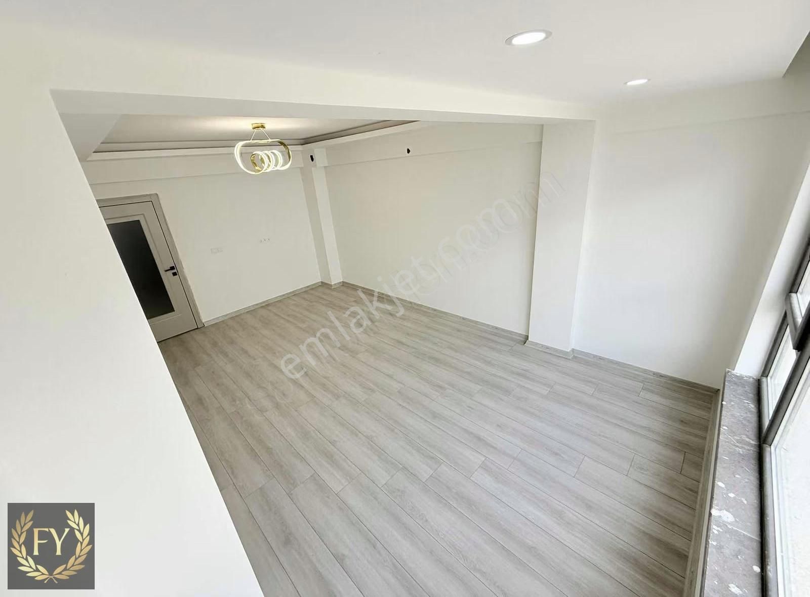 Fiyci Yatırım Yerden Isıtmalı 2+1 Ön Cephe Ultra Lüks Daire - Görsel 32