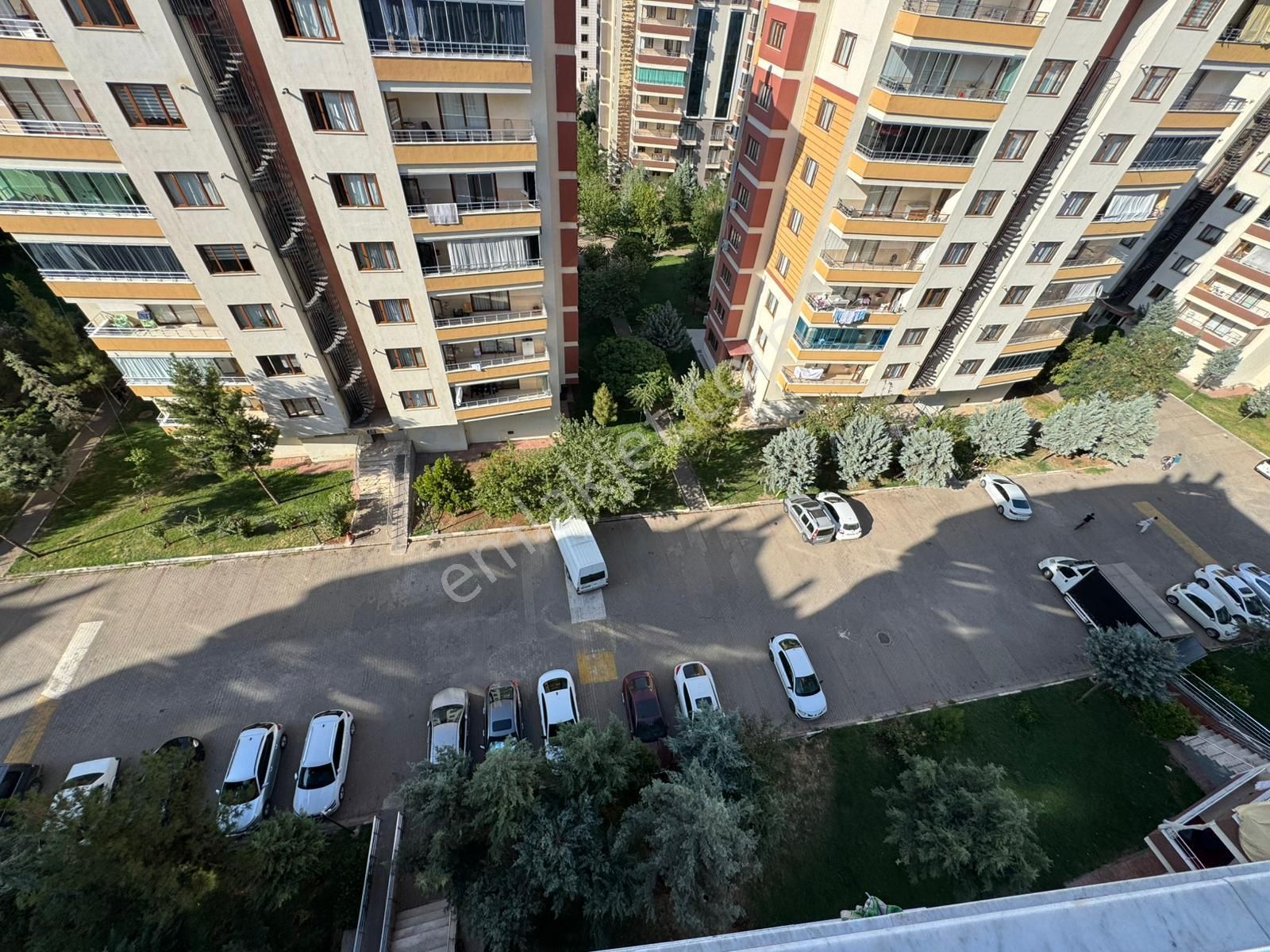Bağcılar Meram 4 Sitesinde Acil Satılık 4+1 Daire! - Görsel 19