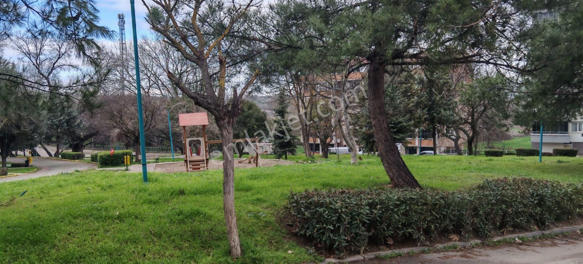 Remax Advantage'dan Park Ve Cadde Yanında Sıte Içı 2+1 - Görsel 15