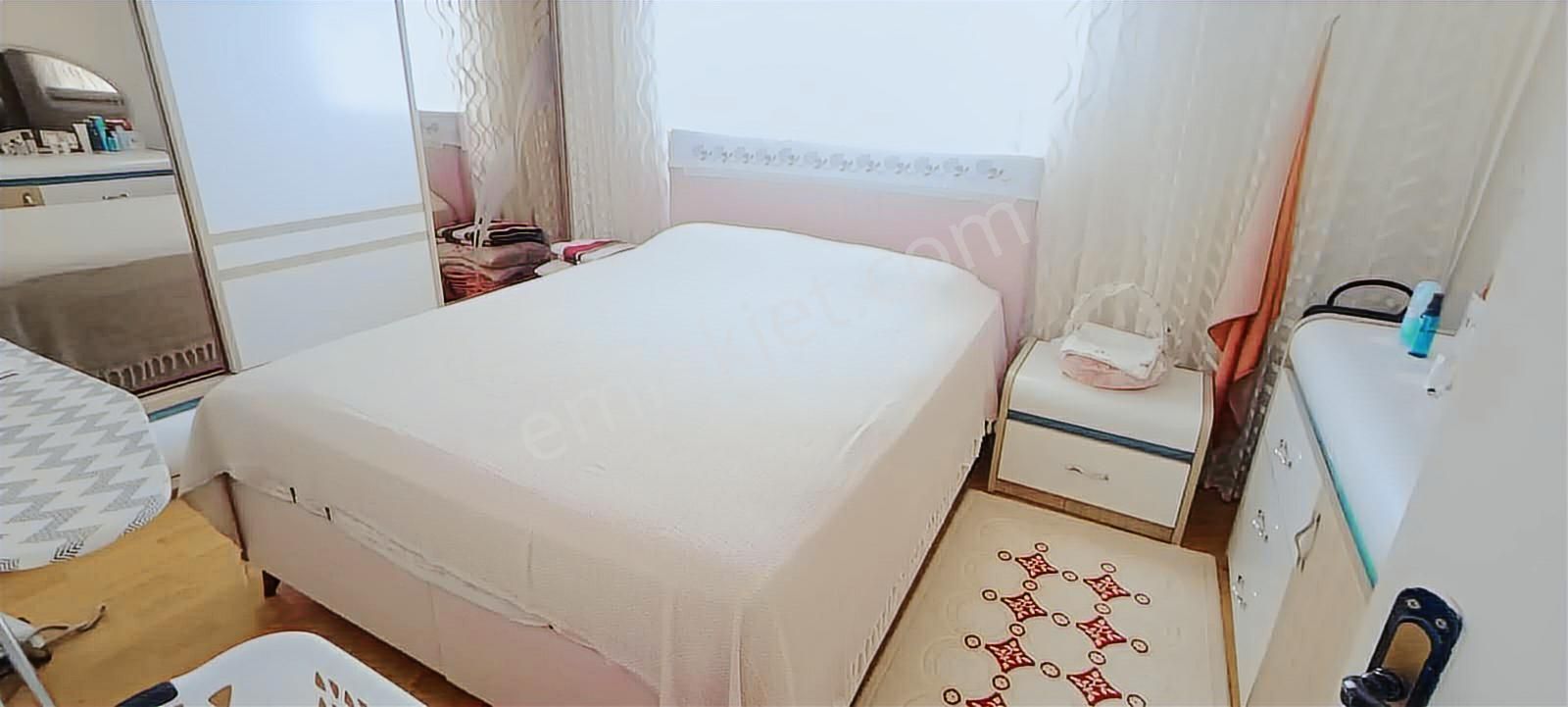 Baki Den Ziraat Bank Yakını Ana Cadde Yanı Kose Bası Ara Kat 3+1 - Görsel 5