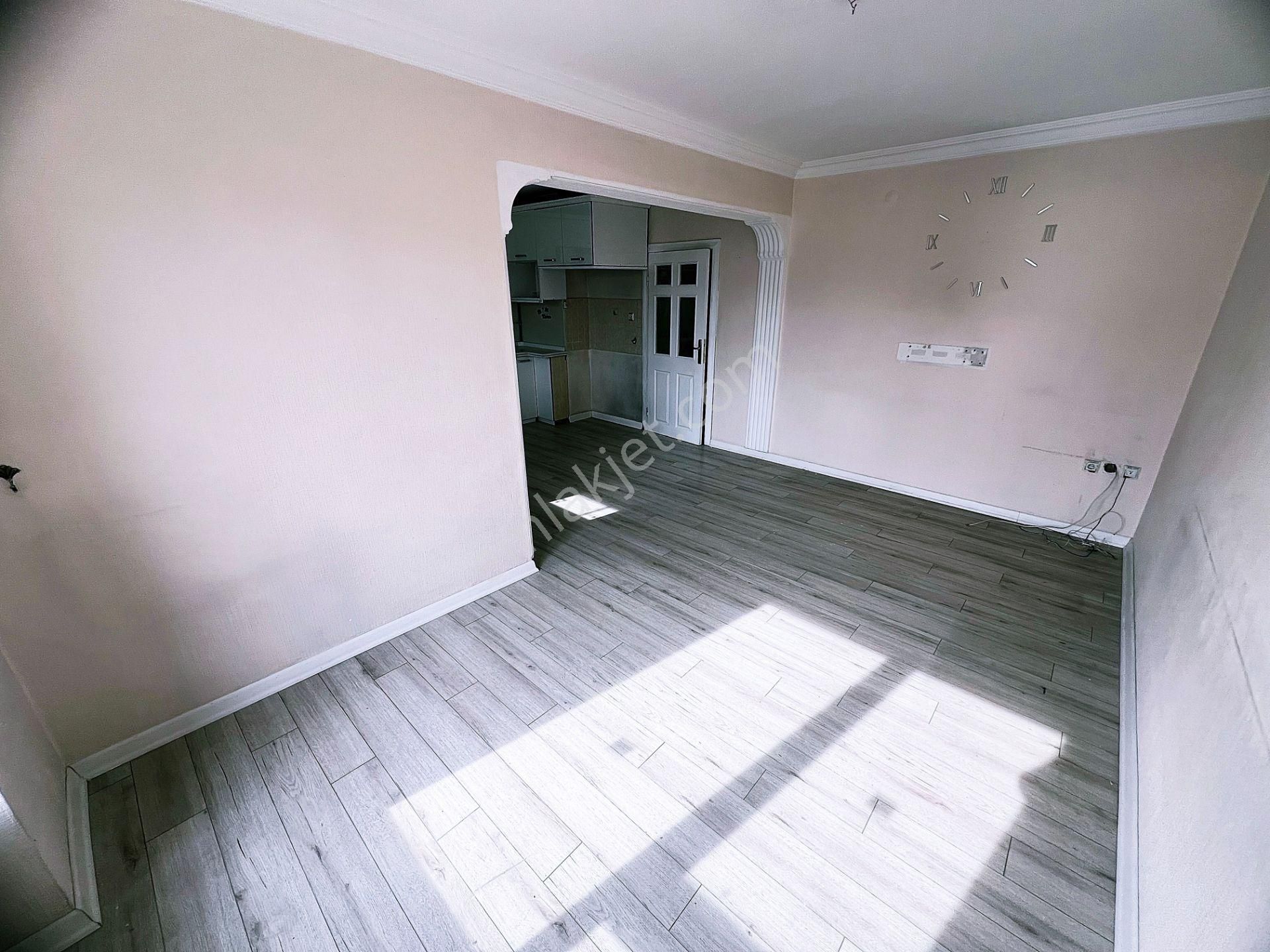 Cihandan Çarşı Mahallesinde Merkezde Satlık 4+1 Dubleks Daire - Görsel 3