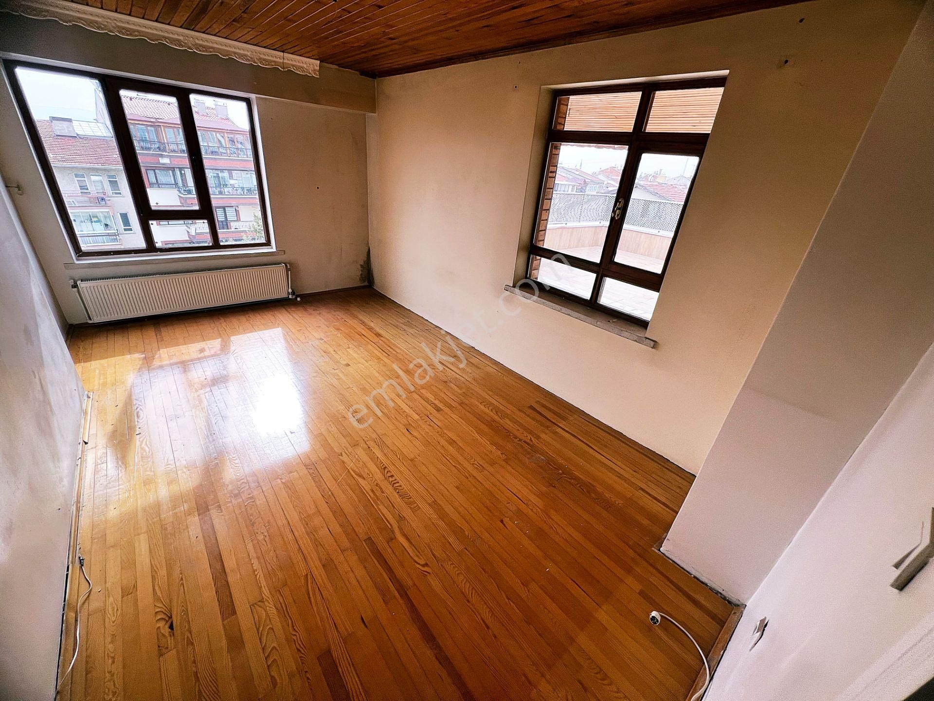 Cihandan Çarşı Mahallesinde Merkezde Satlık 4+1 Dubleks Daire - Görsel 30