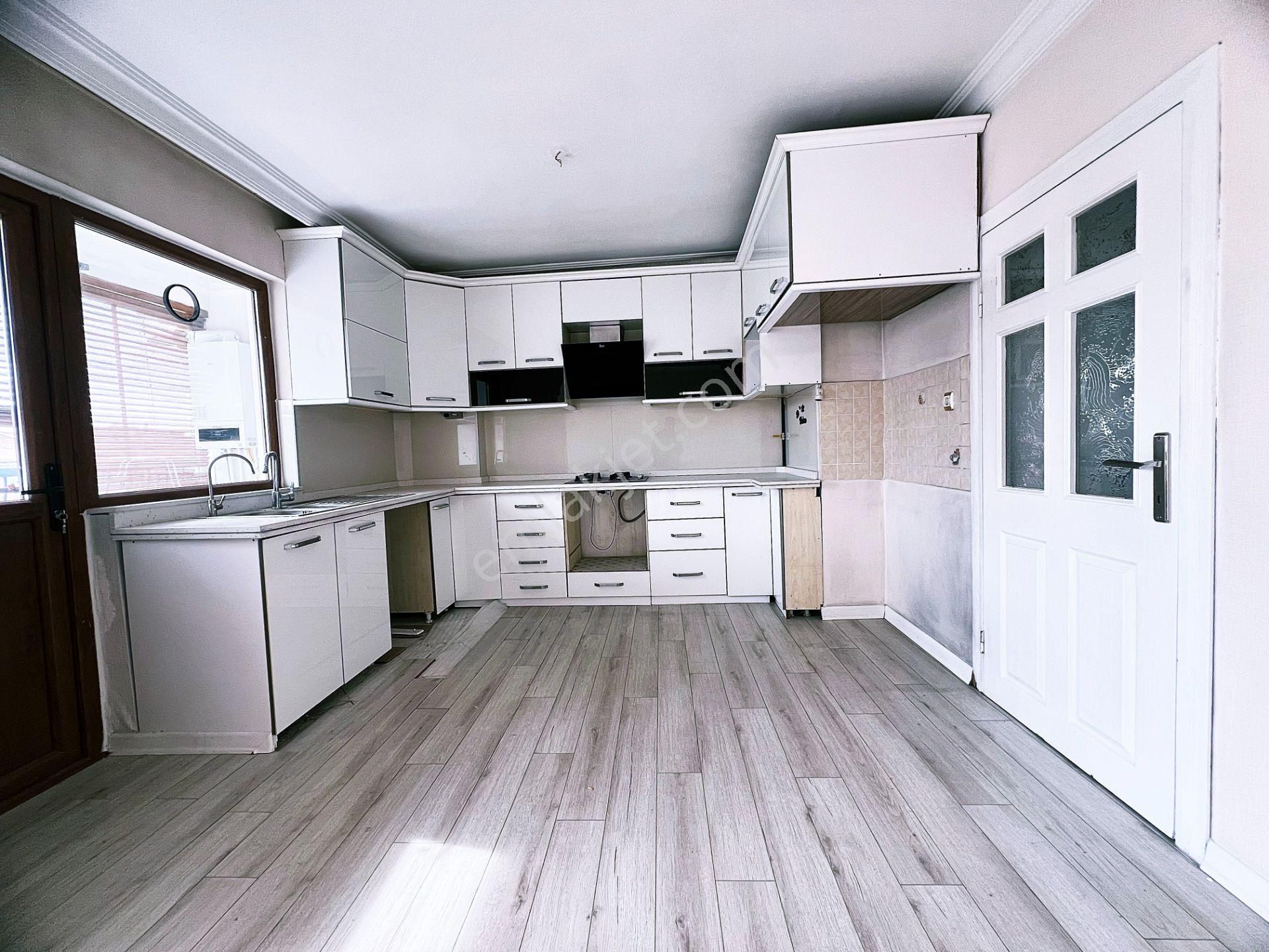 Cihandan Çarşı Mahallesinde Merkezde Satlık 4+1 Dubleks Daire - Görsel 7