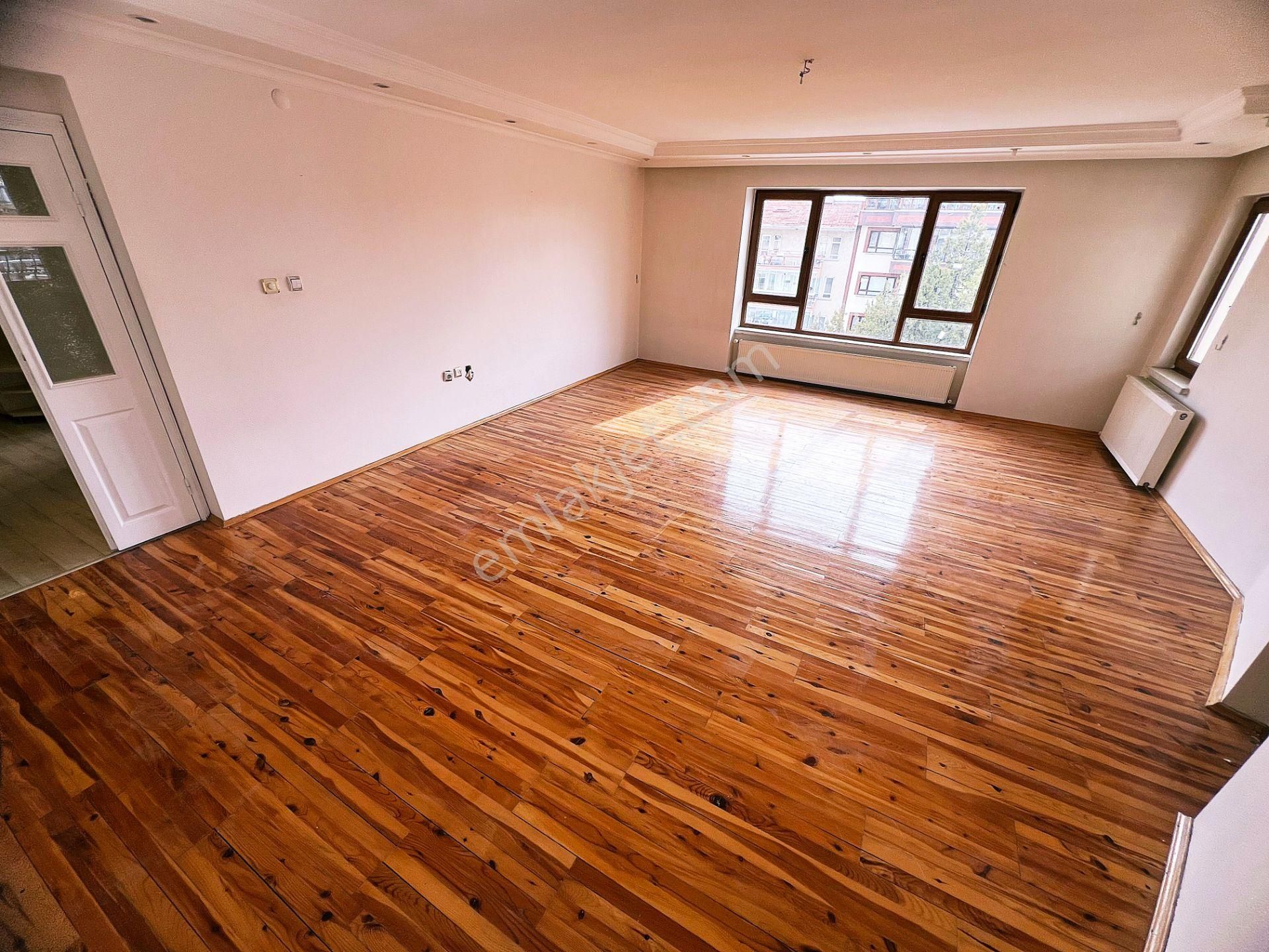 Cihandan Çarşı Mahallesinde Merkezde Satlık 4+1 Dubleks Daire - Görsel 13