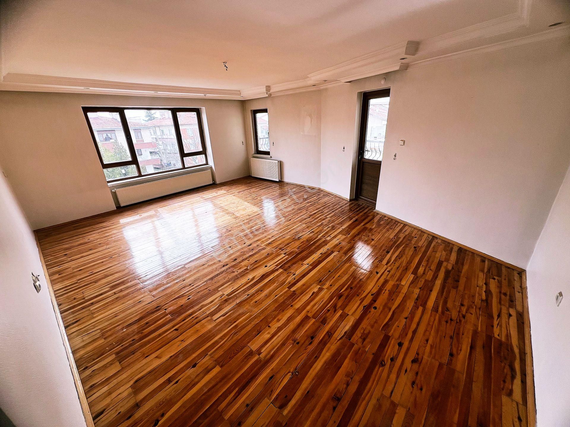 Cihandan Çarşı Mahallesinde Merkezde Satlık 4+1 Dubleks Daire - Görsel 12