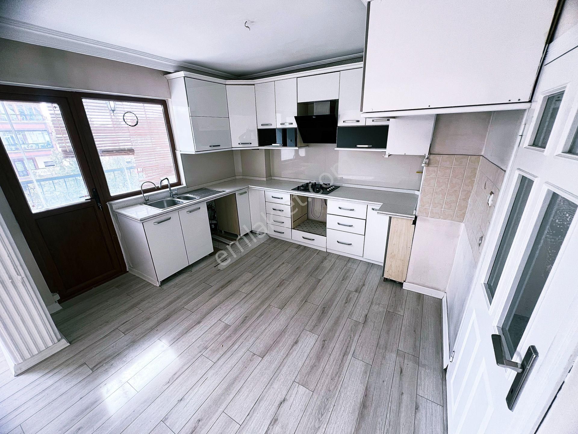 Cihandan Çarşı Mahallesinde Merkezde Satlık 4+1 Dubleks Daire - Görsel 5