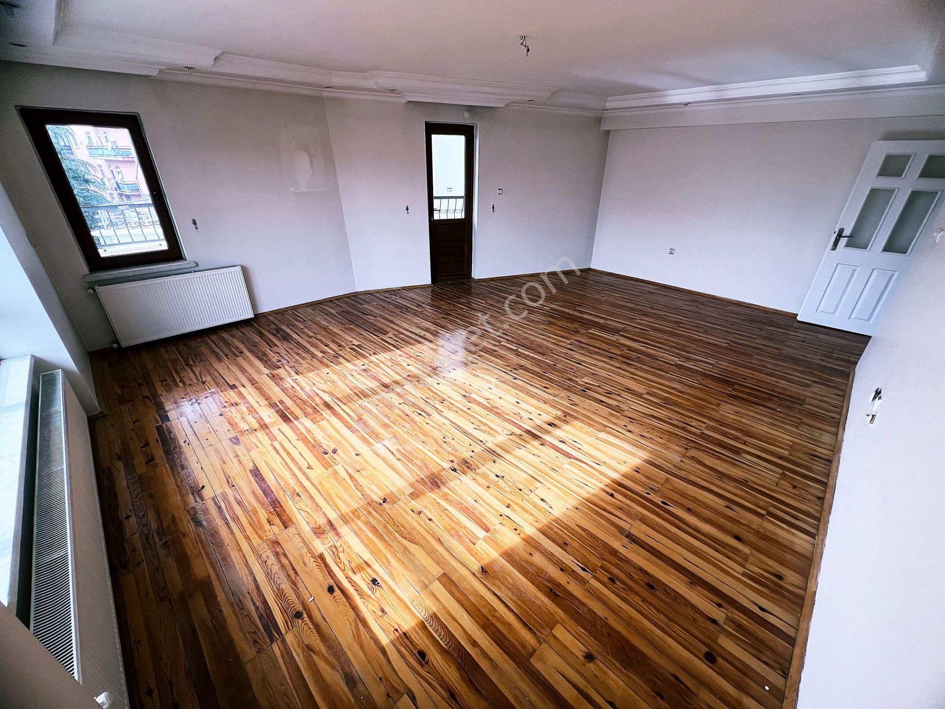 Cihandan Çarşı Mahallesinde Merkezde Satlık 4+1 Dubleks Daire - Görsel 14