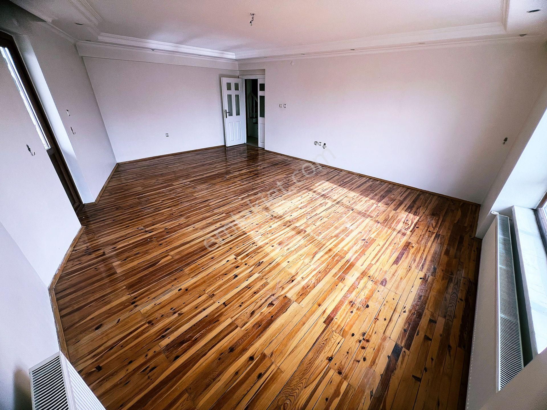 Cihandan Çarşı Mahallesinde Merkezde Satlık 4+1 Dubleks Daire - Görsel 16