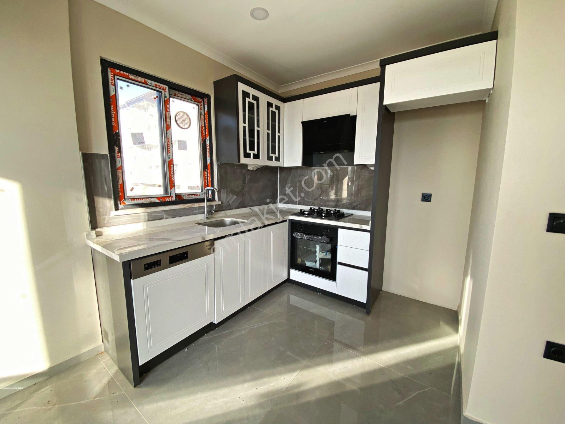 🛑🛑aktiften Akçay'da Satılık İlk Oturan Siz Olun Yerden Isıtmalı Ferah 2+1 Daire