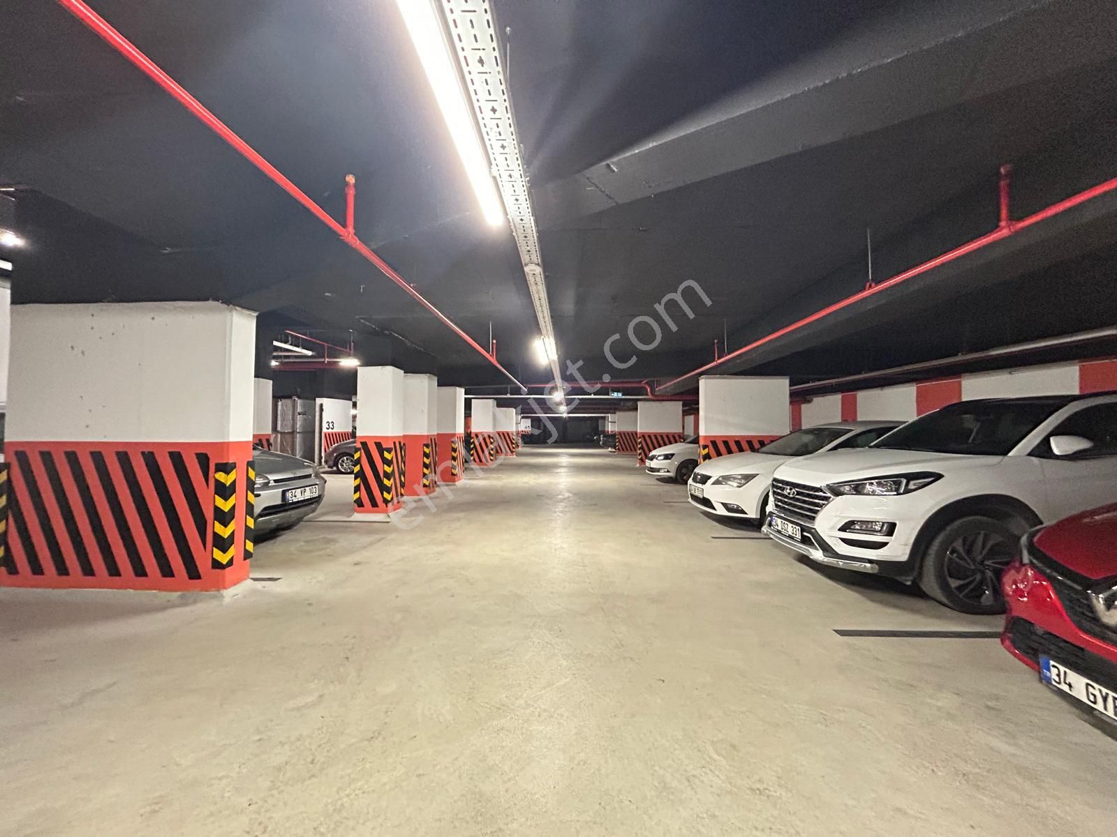 Kadiköy Erenköy'de Prestijli Binada Geniş Balkonlu Ebv.banyolu Net 120m2 3+1 - Görsel 25