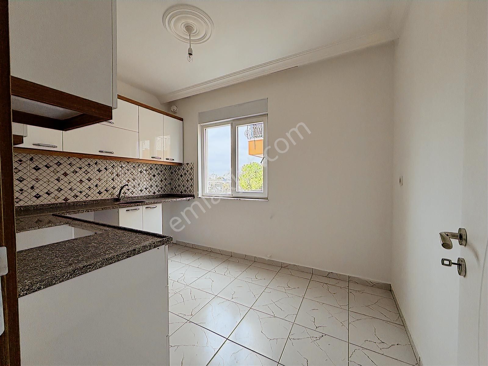 Düdenbaşı Mahallesi Yol Üstünde Ara Kat 2+1 Daire - Görsel 14