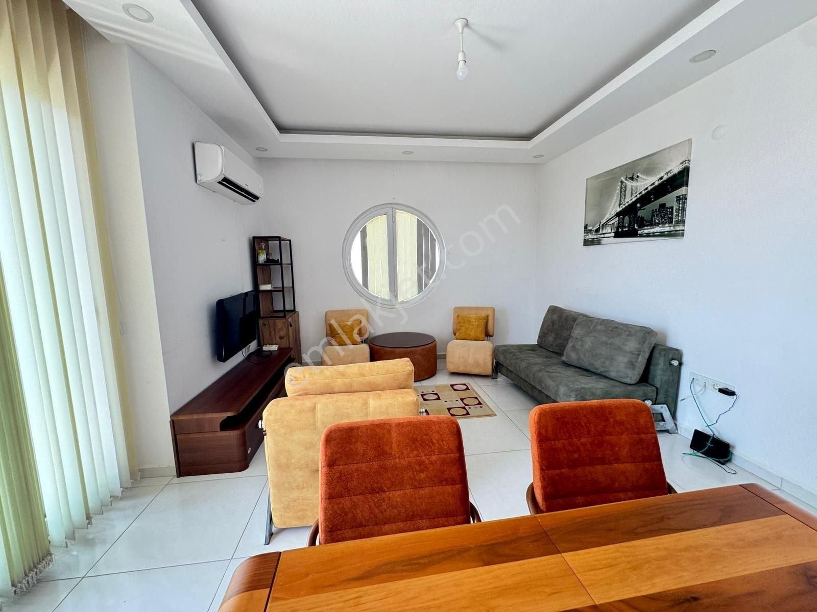 Alanya Mahmutlar’da Denize 400 M, 2+1 Eşyalı Satılık Daire - Görsel 2