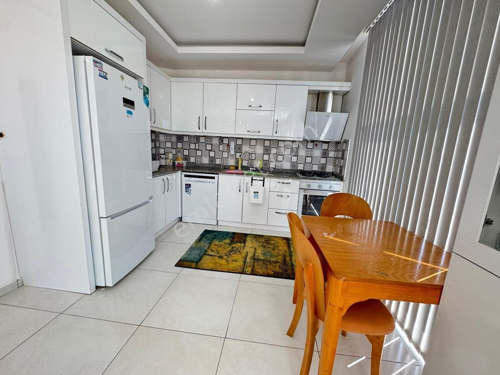 Alanya Mahmutlar’da Denize 400 M, 2+1 Eşyalı Satılık Daire - Görsel 5