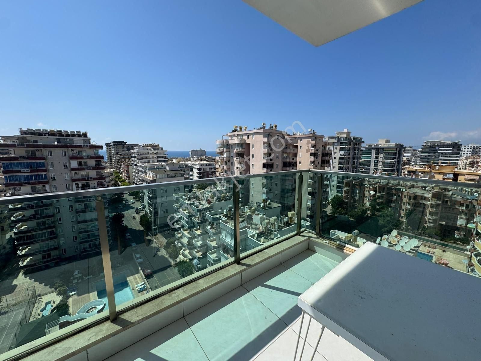 Alanya Mahmutlar’da Denize 400 M, 2+1 Eşyalı Satılık Daire - Görsel 12