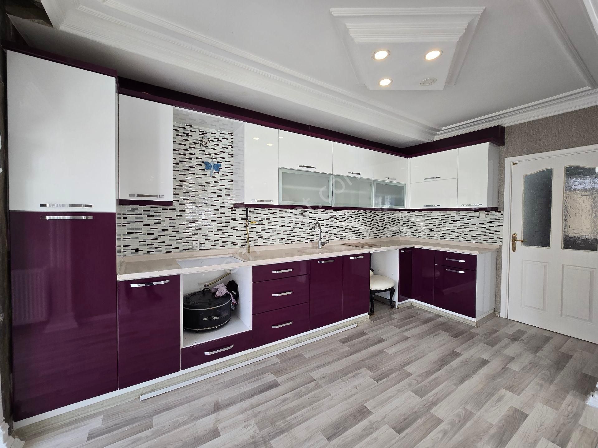 Çukurova Huzurevleri İsmet Atlı Bulv.açık Mutfaklı Hasarsız Kaçmaz Cazıp Fırsat