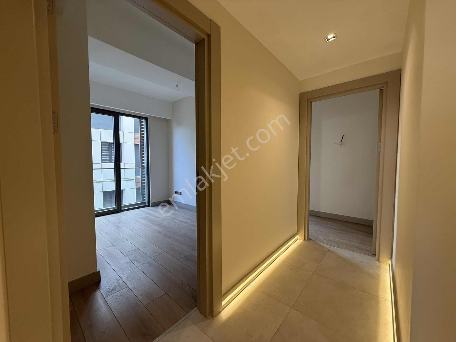 Çengelköy 3+1 Mesaya Komşu Sıfır Yeni Bina Lüks Daire - Görsel 27