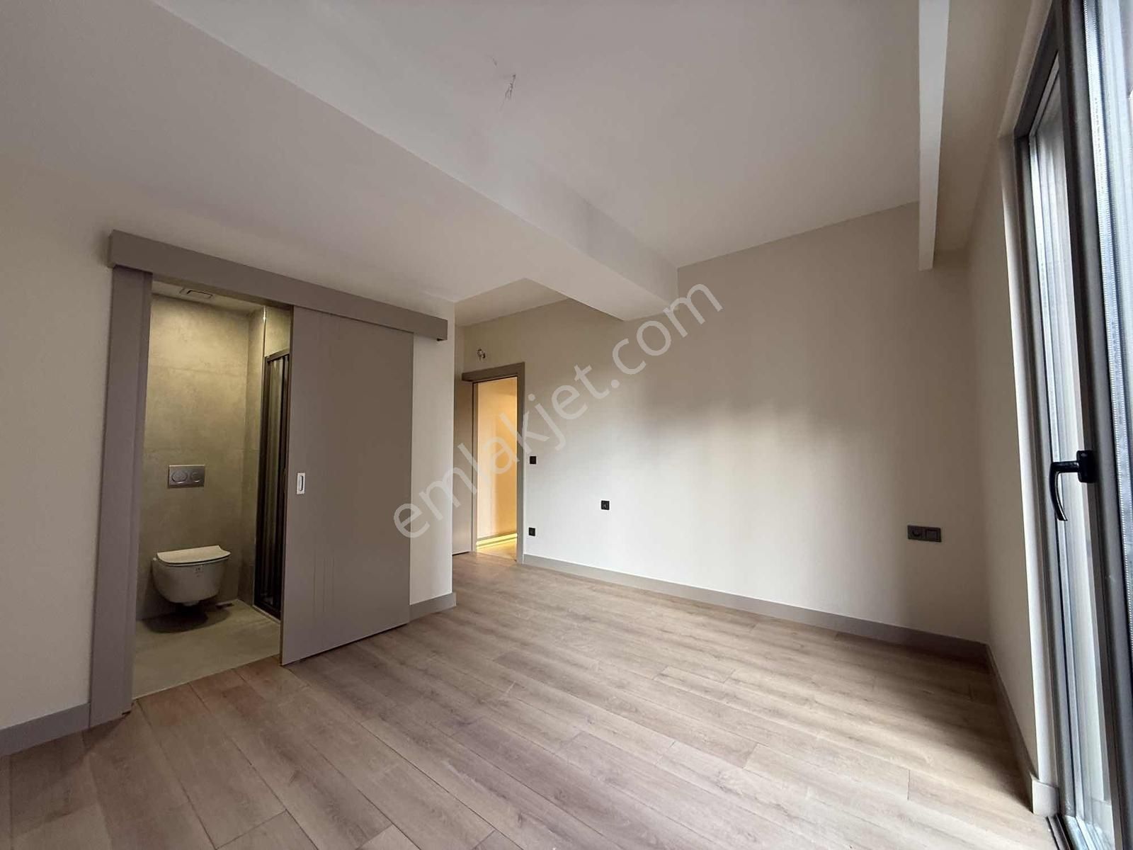 Çengelköy 3+1 Mesaya Komşu Sıfır Yeni Bina Lüks Daire - Görsel 22