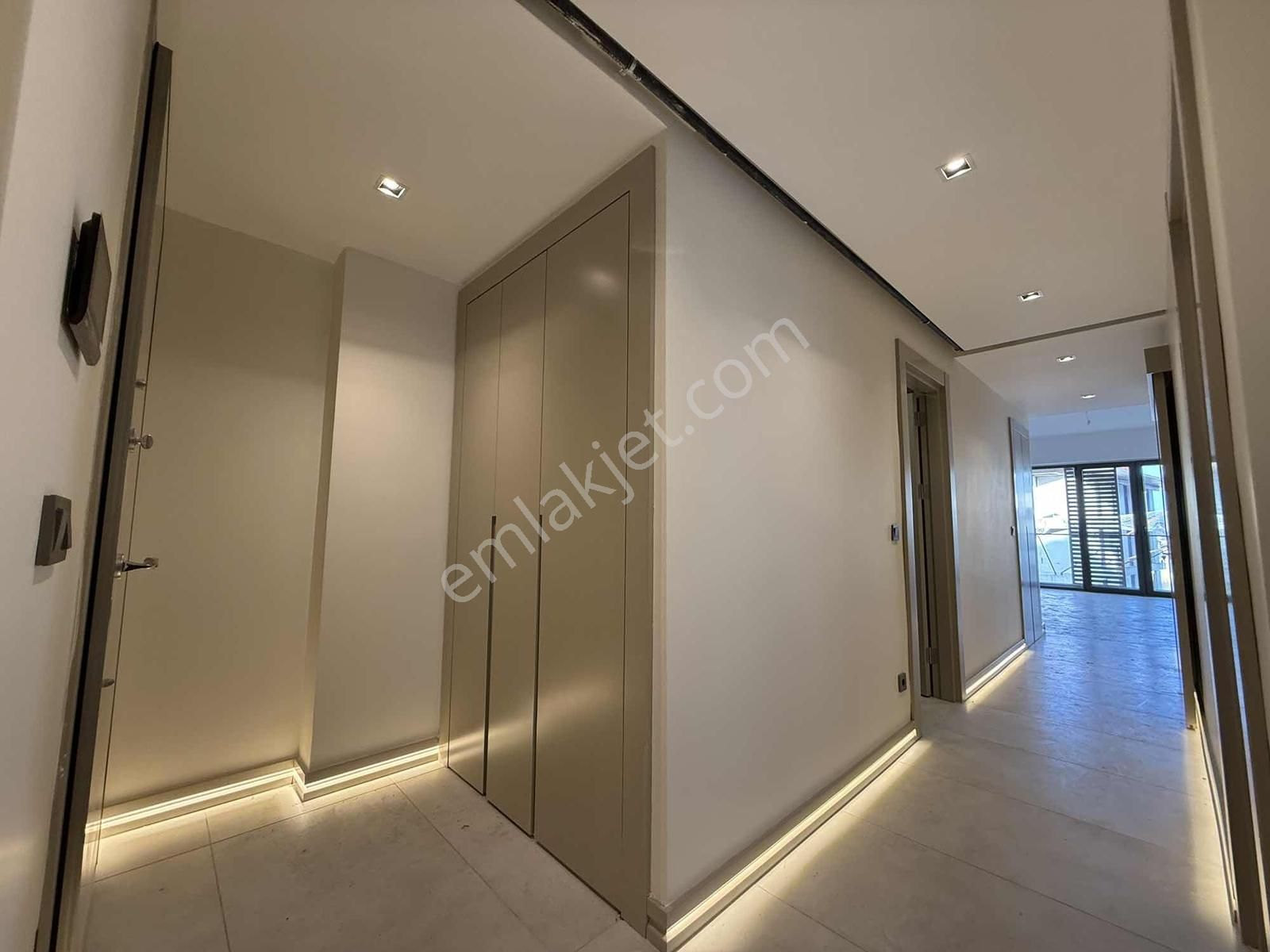 Çengelköy 3+1 Mesaya Komşu Sıfır Yeni Bina Lüks Daire - Görsel 21
