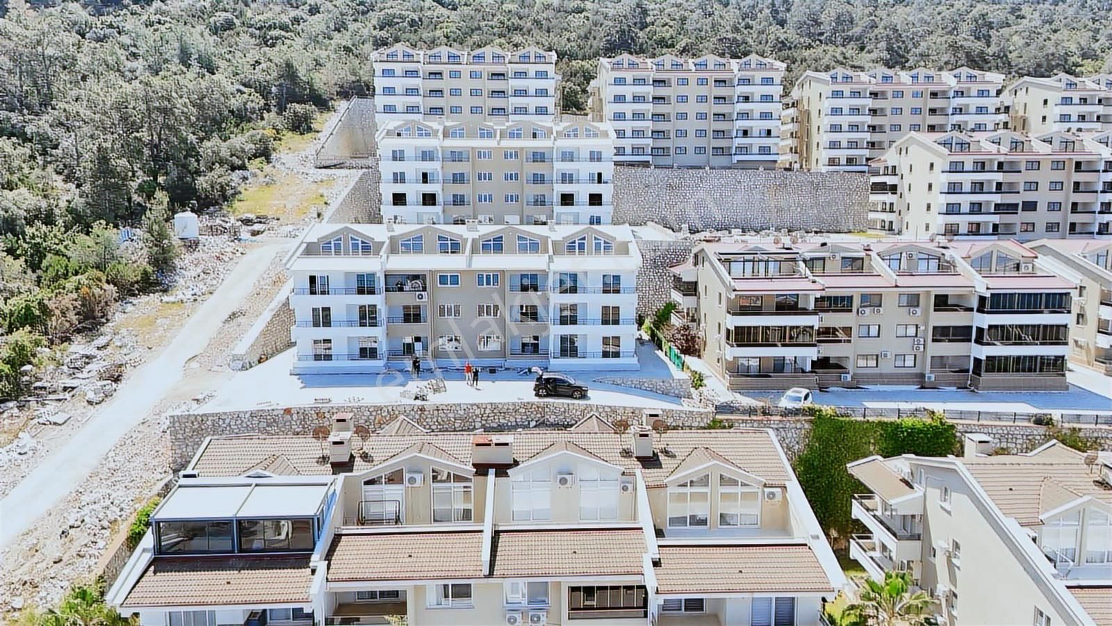 Didim Akbük De Site İçinde 2+1 Daire Açıklamayı Okuyunuz. - Görsel 3