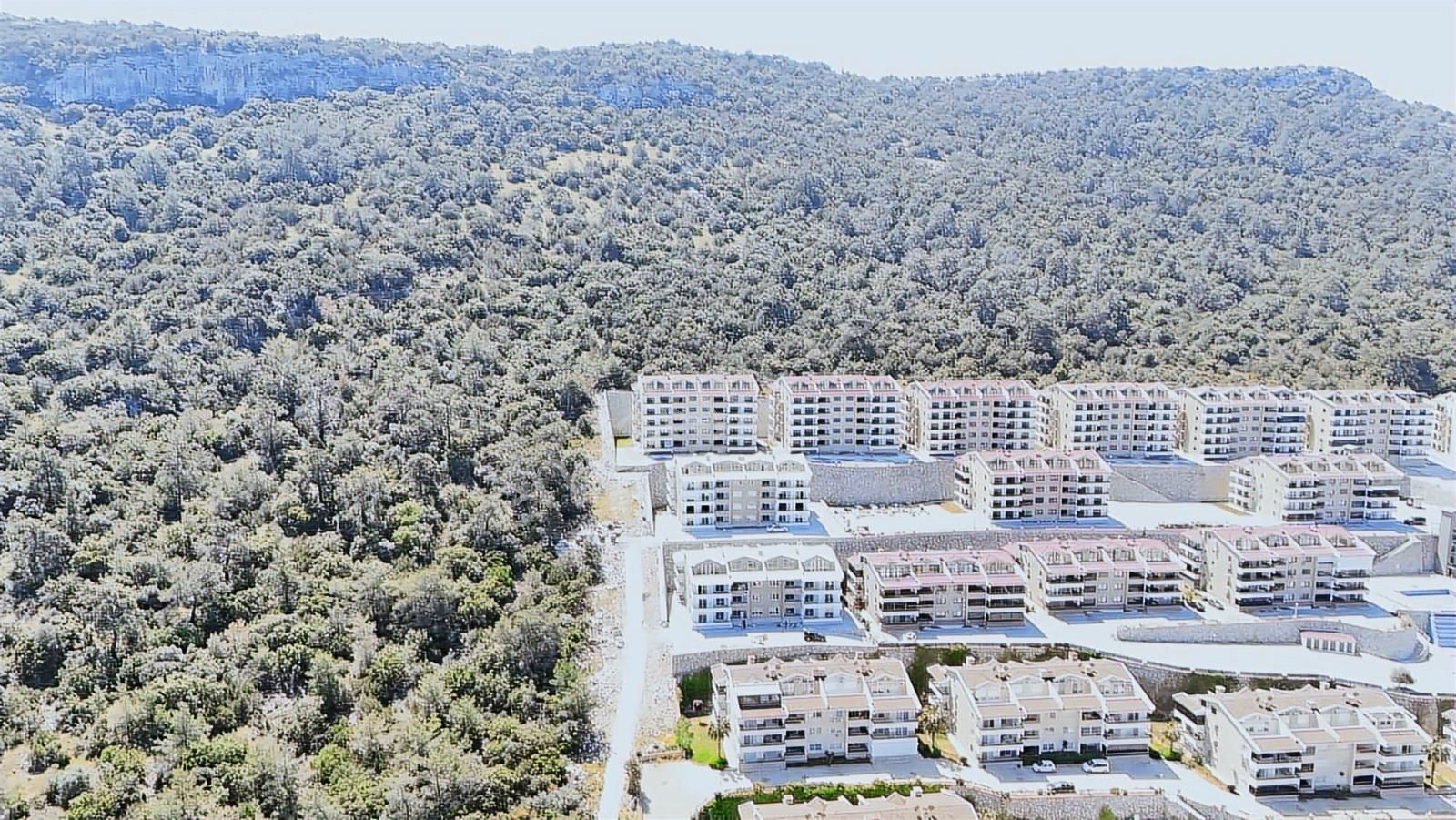 Didim Akbük De Site İçinde 2+1 Daire Açıklamayı Okuyunuz.