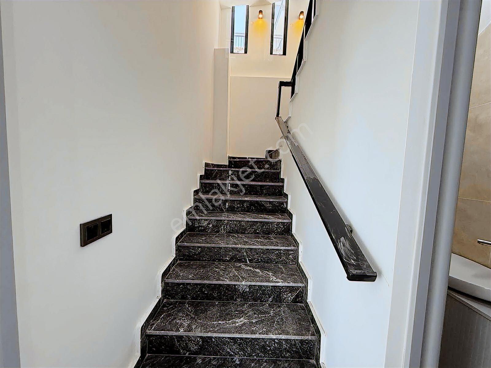 Butik Site 4+1 Full Manzara Havuzlu İskanlı Lüks Villa - Görsel 21