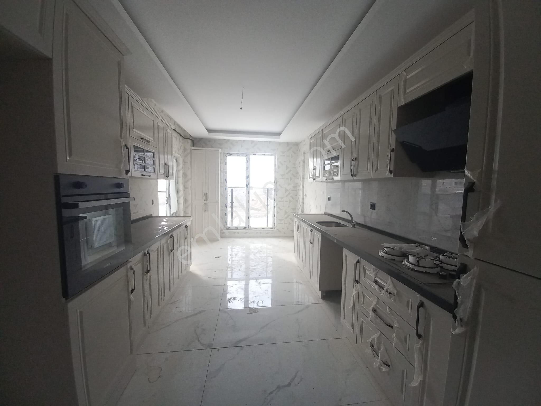 Mç Emlak'tan Saraycık Mahallesin'de 4+1 Satılık Daire - Görsel 2