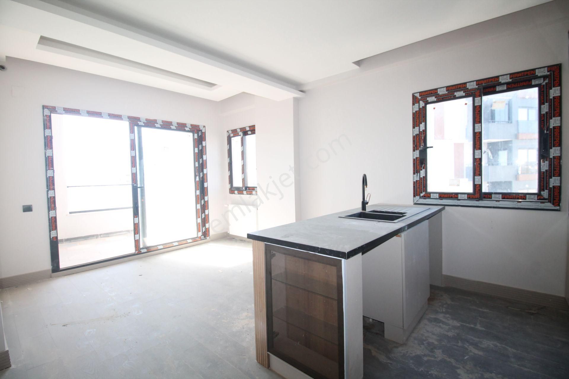 Retro’dan Tece’de Site İçi 7/24 Güvenlik Kiralık Lüks 2+1 - Görsel 3