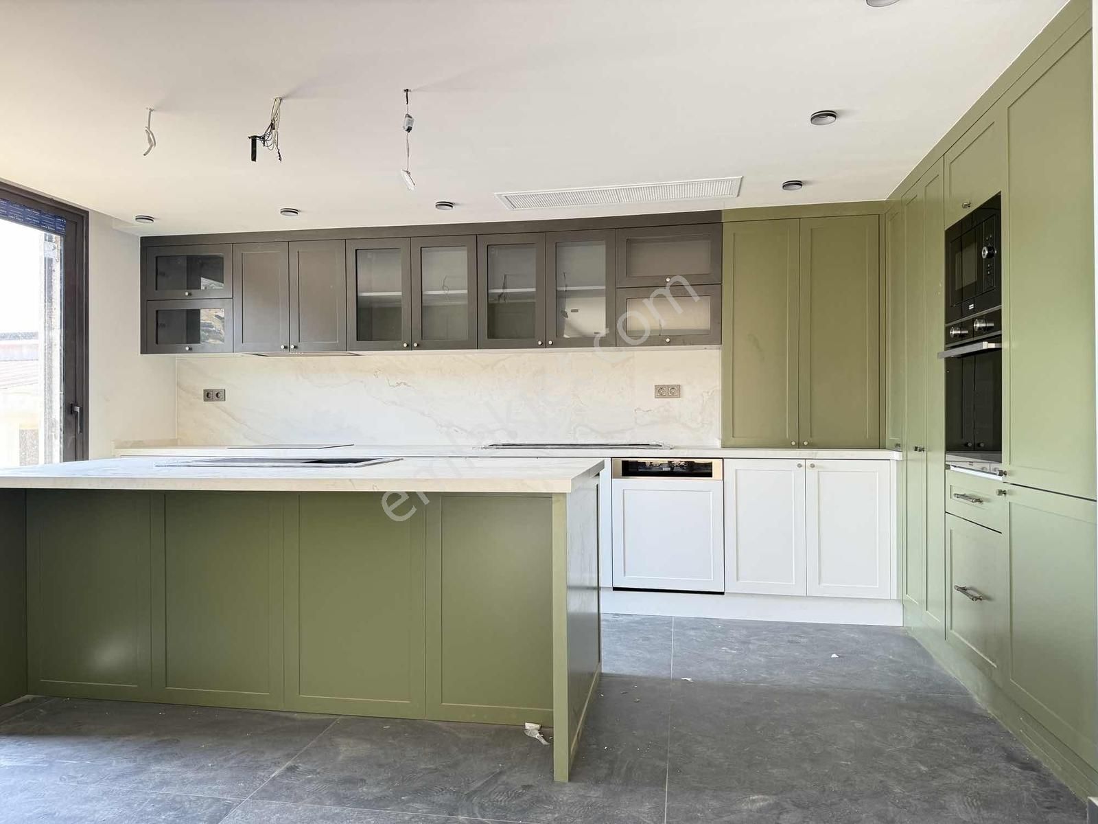 Güzelbahçe Yelki'de Özel Havuzlu Deniz Manzaralı Ultra Lüks 6+2 - Görsel 4