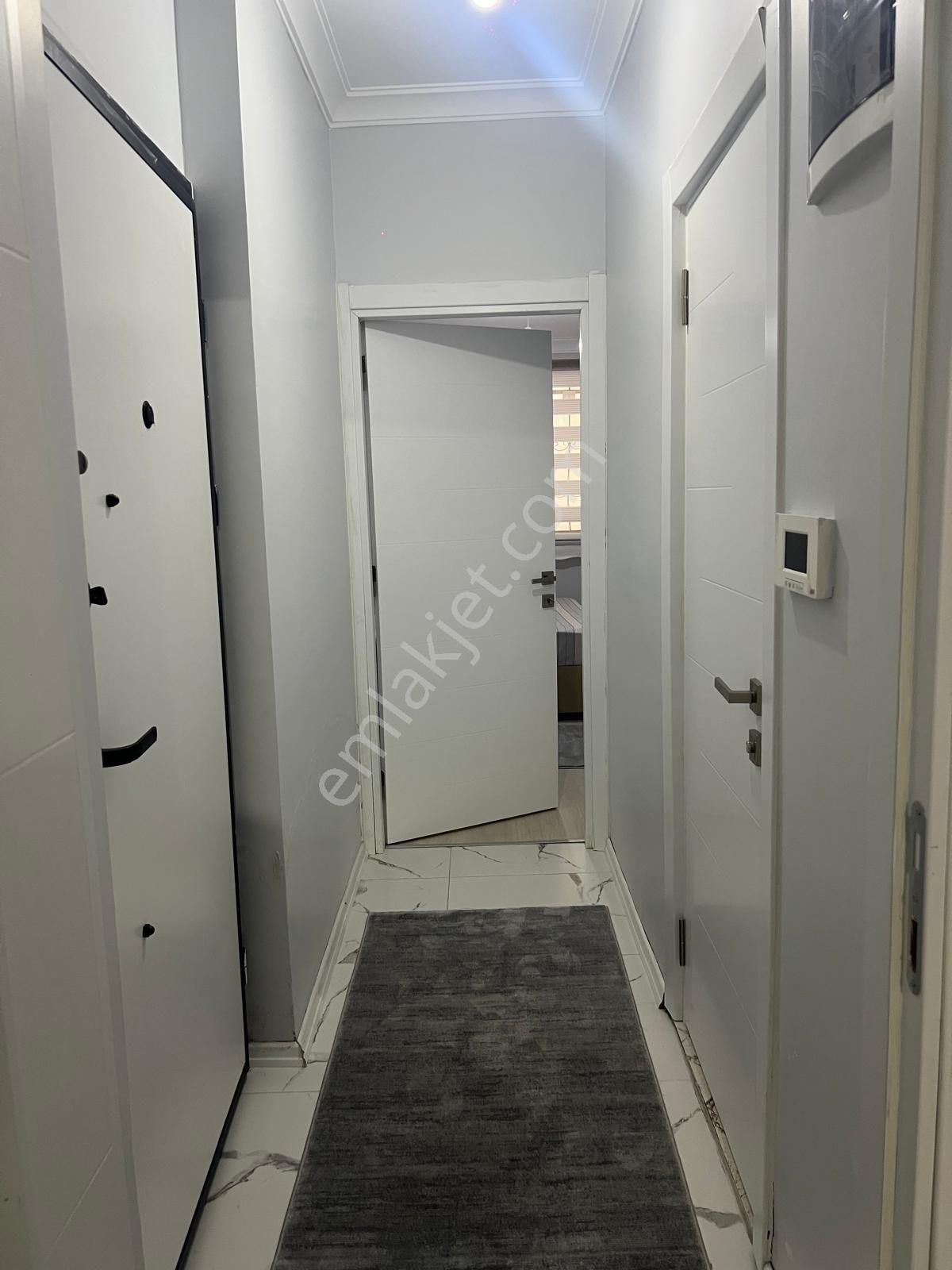 Güneyden Metroya 8 Dakika Yürüme 1+1.60 M2 Ful Eşyalı Daire - Görsel 8