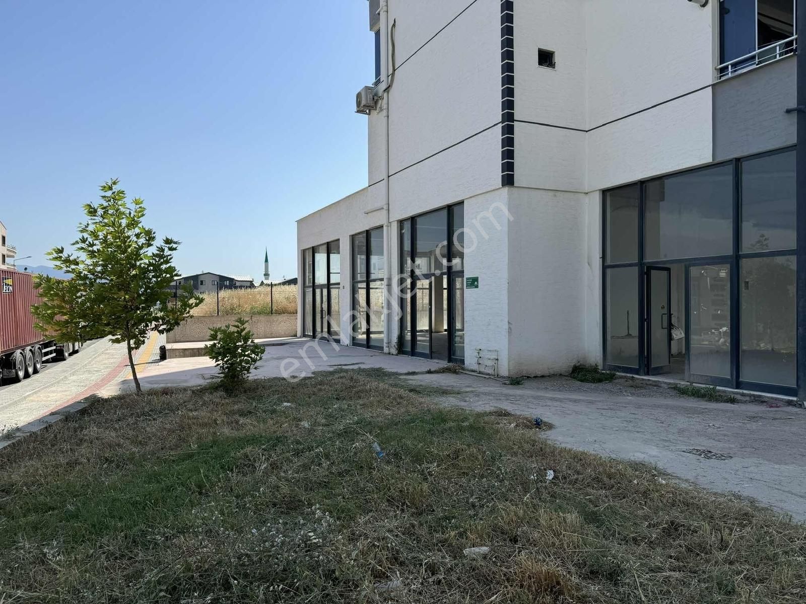 Hastane Cadde Kiralık 120 Mt2 Dükkan - Görsel 9