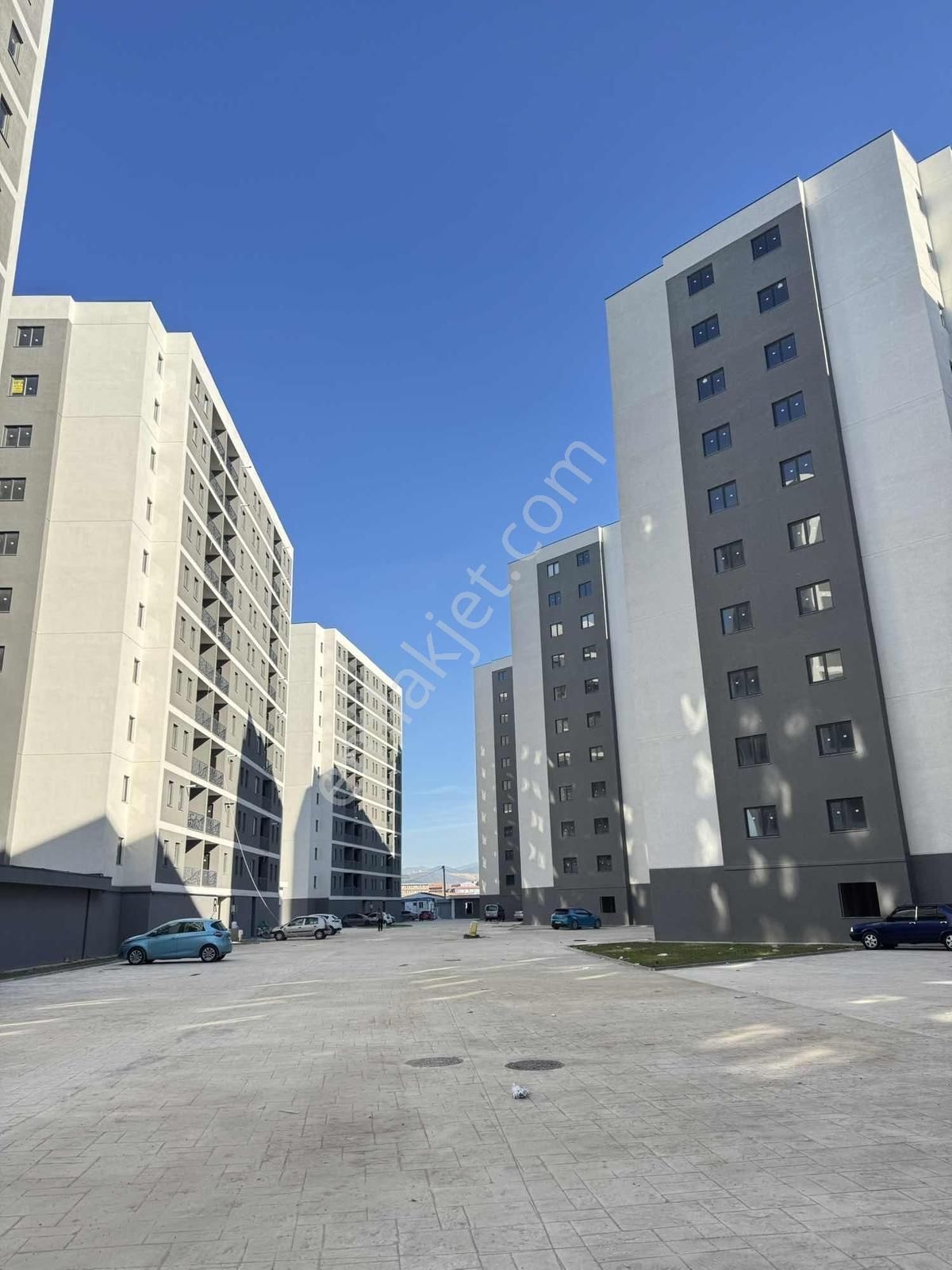 Prestij Yeni Hayat Kiralık Arakat Orta Tip 3+1 Daire - Görsel 12