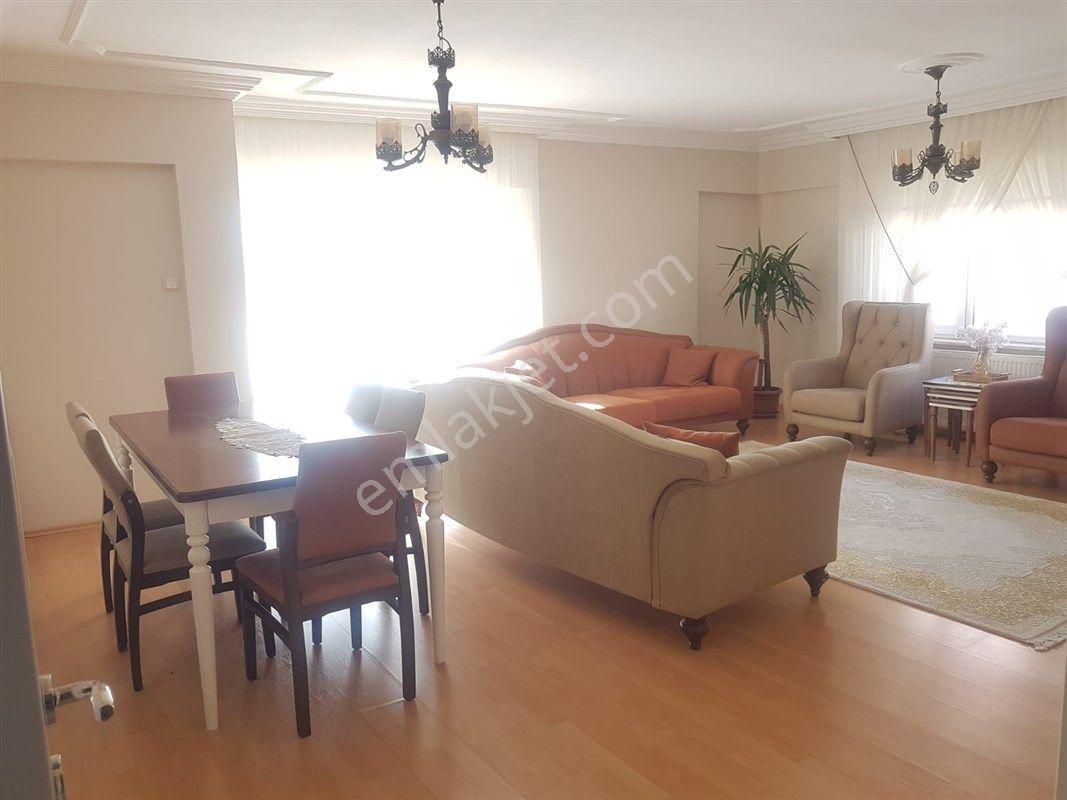 Bursa Nilüfer İhsaniye Kanuni Cad. 160 M2 Kiralık 3.kat 3+1 Daire 30.000 Tl - Görsel 6
