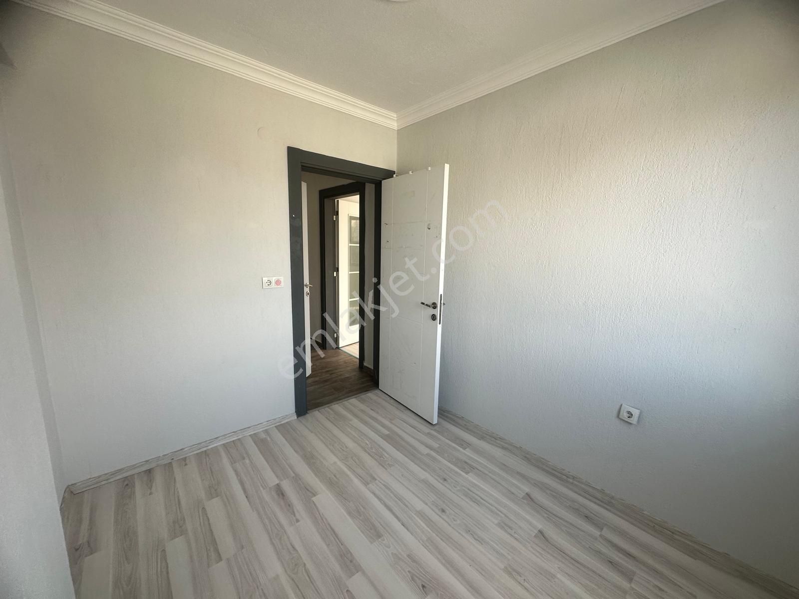 Foça Kazım Dirik Mah. Kiralık 2+1 Daire - Görsel 9