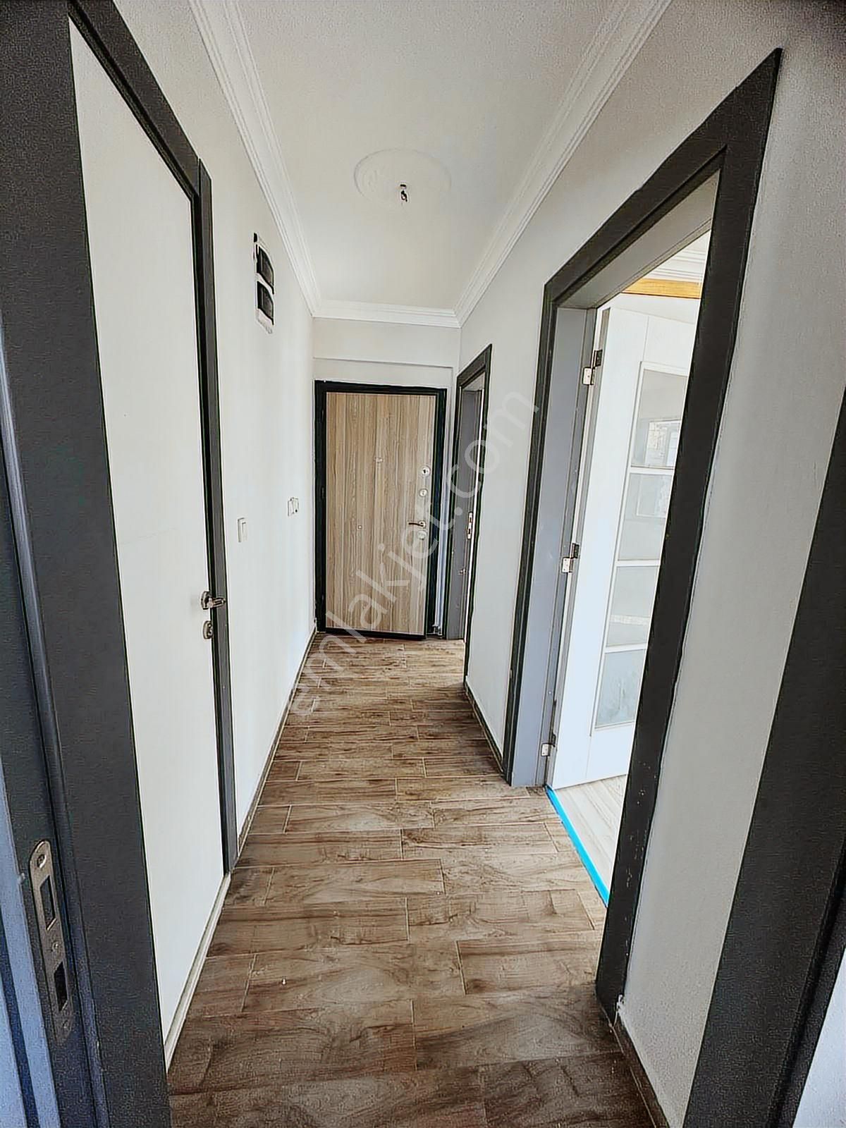 Foça Kazım Dirik Mah. Kiralık 2+1 Daire - Görsel 35