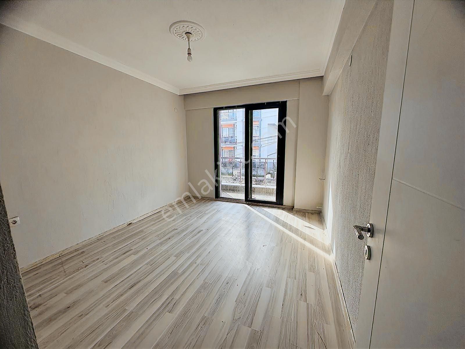 Foça Kazım Dirik Mah. Kiralık 2+1 Daire - Görsel 14