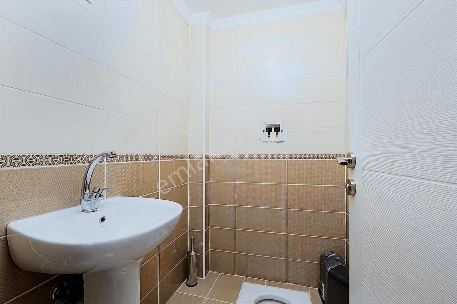 Millet Mah. Derya Caddesi Üzerinde Kiralık Ferah 3+1 Daire - Görsel 35