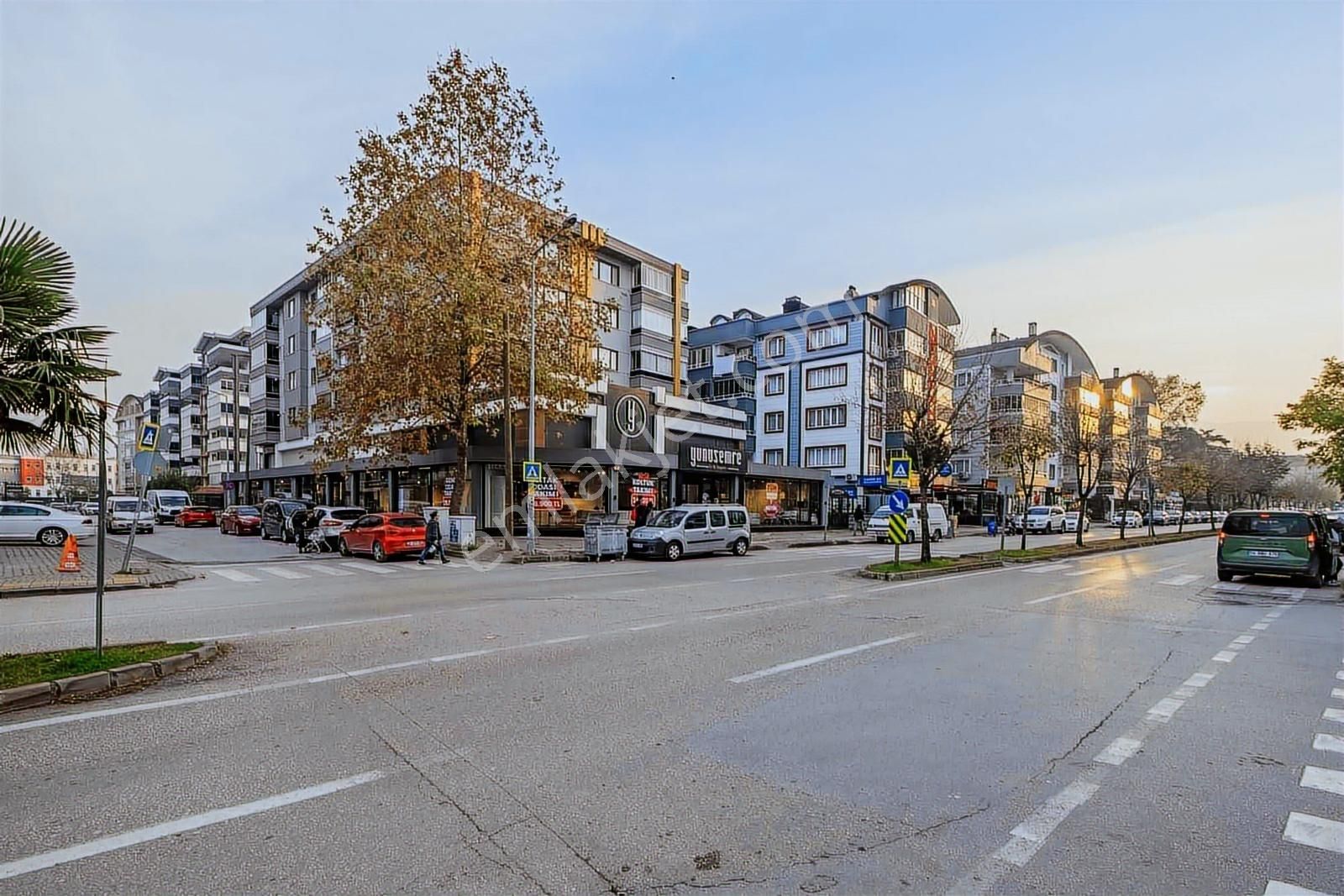 Millet Mah. Derya Caddesi Üzerinde Kiralık Ferah 3+1 Daire - Görsel 21