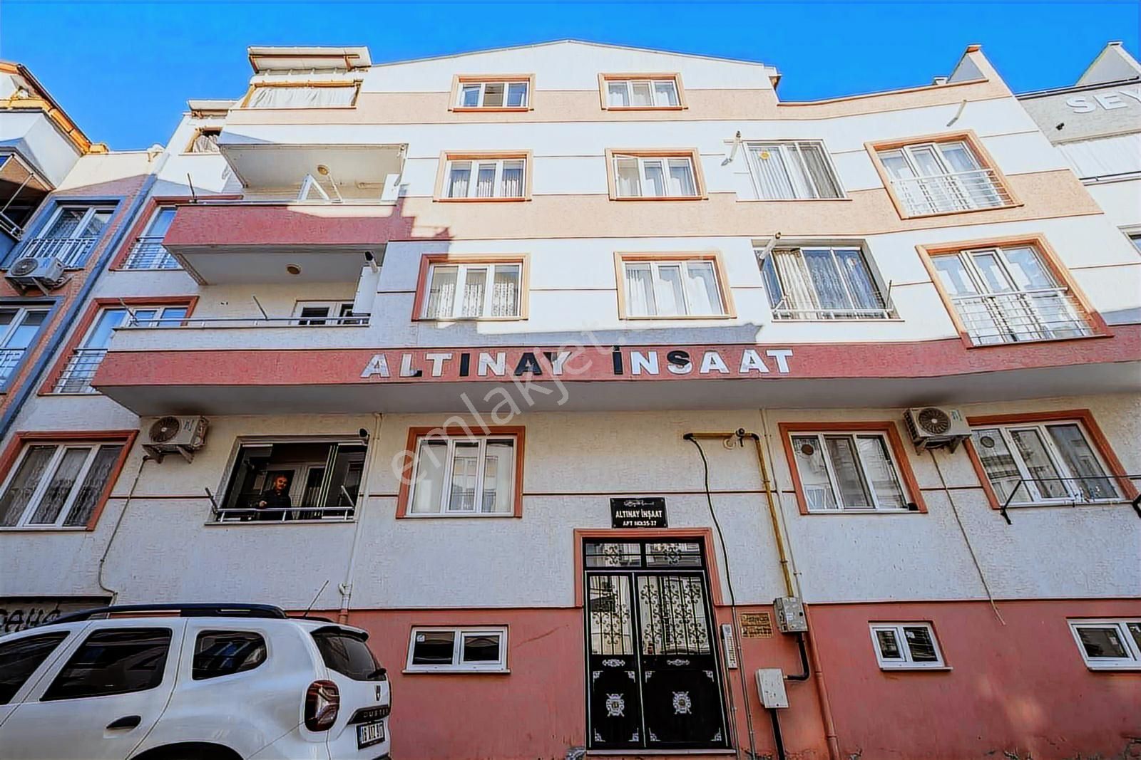 Demirtaş Cumhuriyet Mahallesinde Satılık 4+1 Dubleks Daire