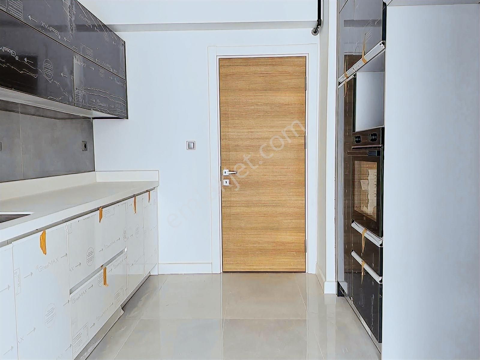 Balkan Mahallesi Shu 09 Sitesinde Kiralık 3+1 Daire - Görsel 23