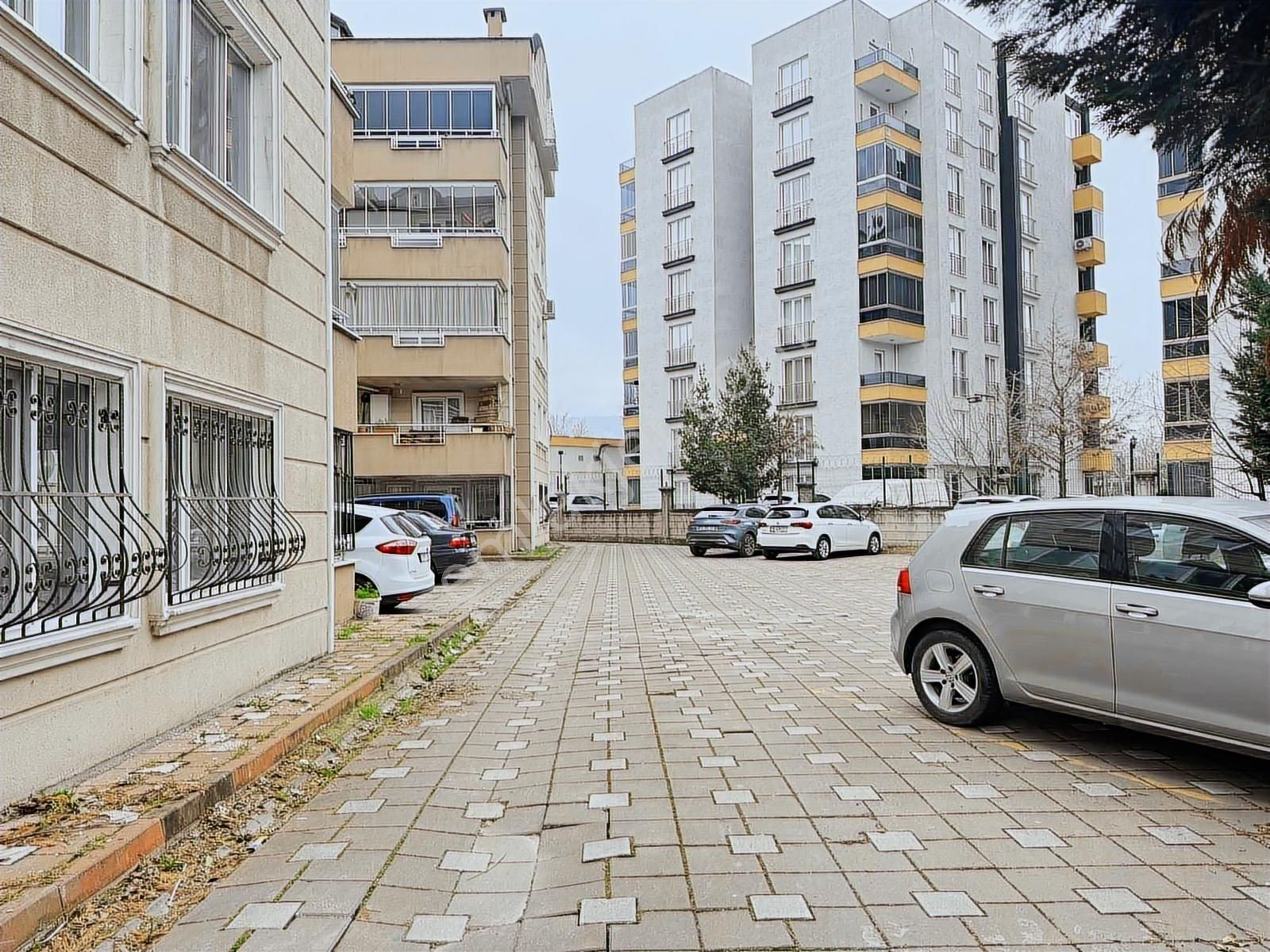 Nur İpek 3 Sitesinde Kiralık 3+1 Bahçe Katı Daire - Görsel 20