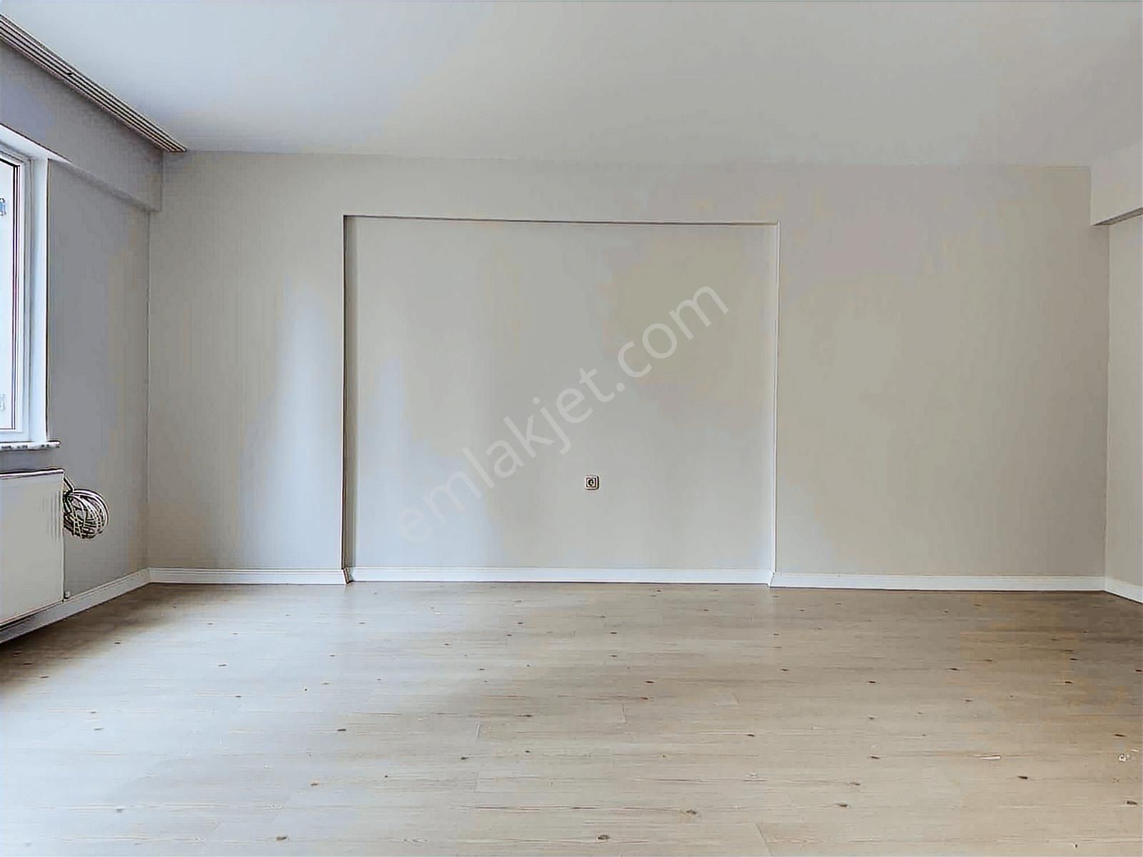 Nur İpek 3 Sitesinde Kiralık 3+1 Bahçe Katı Daire - Görsel 13