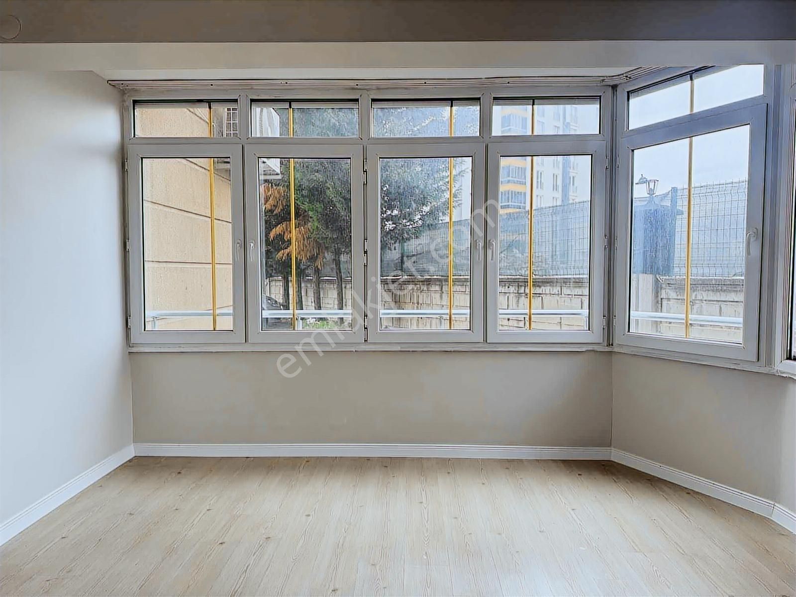 Nur İpek 3 Sitesinde Kiralık 3+1 Bahçe Katı Daire - Görsel 10