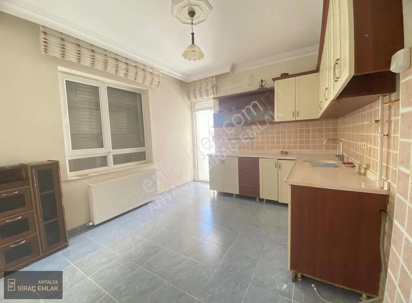 Antalya Kızıltoprak Mah 4+1 Asansörlü Doğalgazlı Kiralık Dubleks - Görsel 5