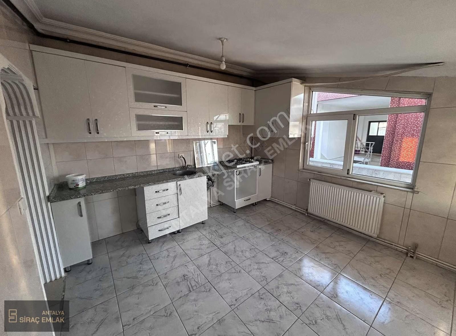 Kepez Gündoğduda Kiralık 2+1 Doğalgazlı Kombili