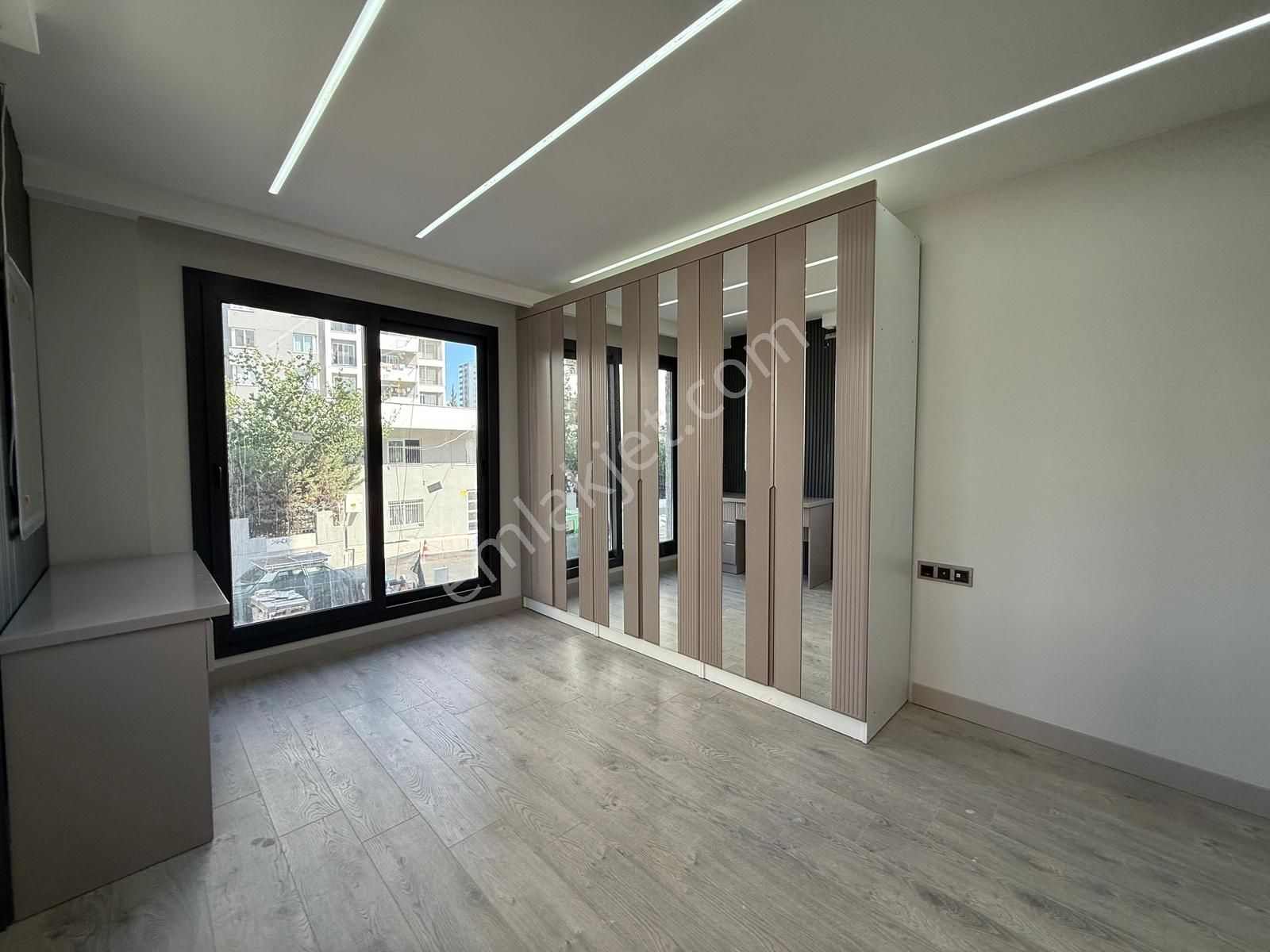 S.demirel Yeşil Fırın Civ.fore Kazıklı 2+1 Sıfır K.otopark - Görsel 16