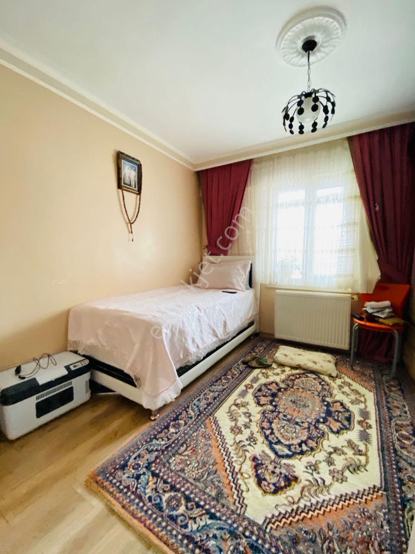 Kutlu'da Mutlu Cad. Yakını 3+1 Katta Yapılı Satılık Daire !!! - Görsel 22