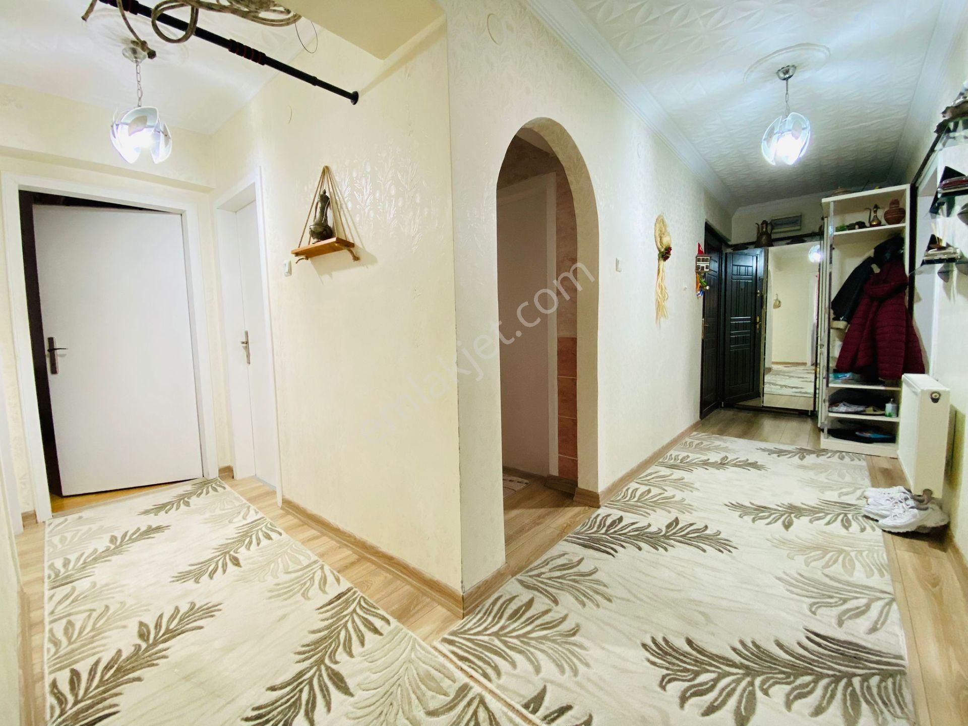 Kutlu'da Mutlu Cad. Yakını 3+1 Katta Yapılı Satılık Daire !!! - Görsel 28