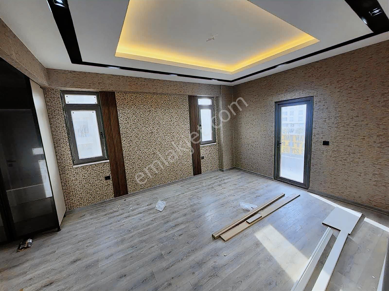 Güzelşehir Doğukente 4+1 Tek Katlı 245m2 Satılık Fırsat Daire - Görsel 16