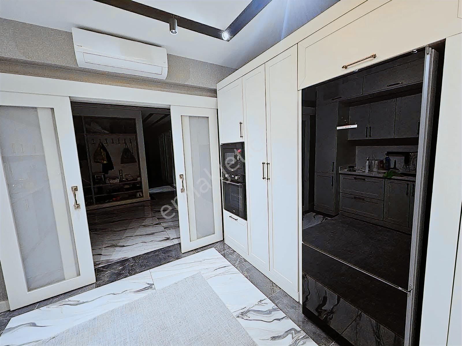 Güzelşehir Doğukente 4+1 Tek Katlı 245m2 Satılık Fırsat Daire - Görsel 23