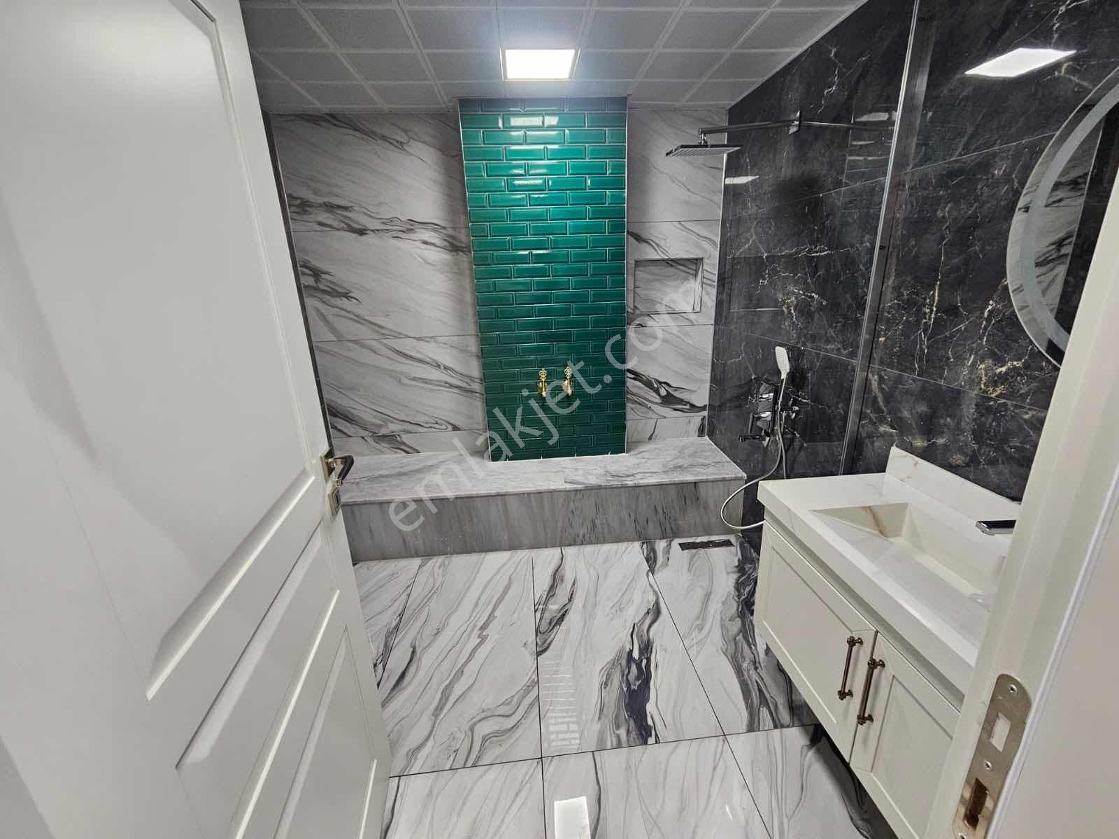 Güzelşehir Doğukente 4+1 Tek Katlı 245m2 Satılık Fırsat Daire - Görsel 17